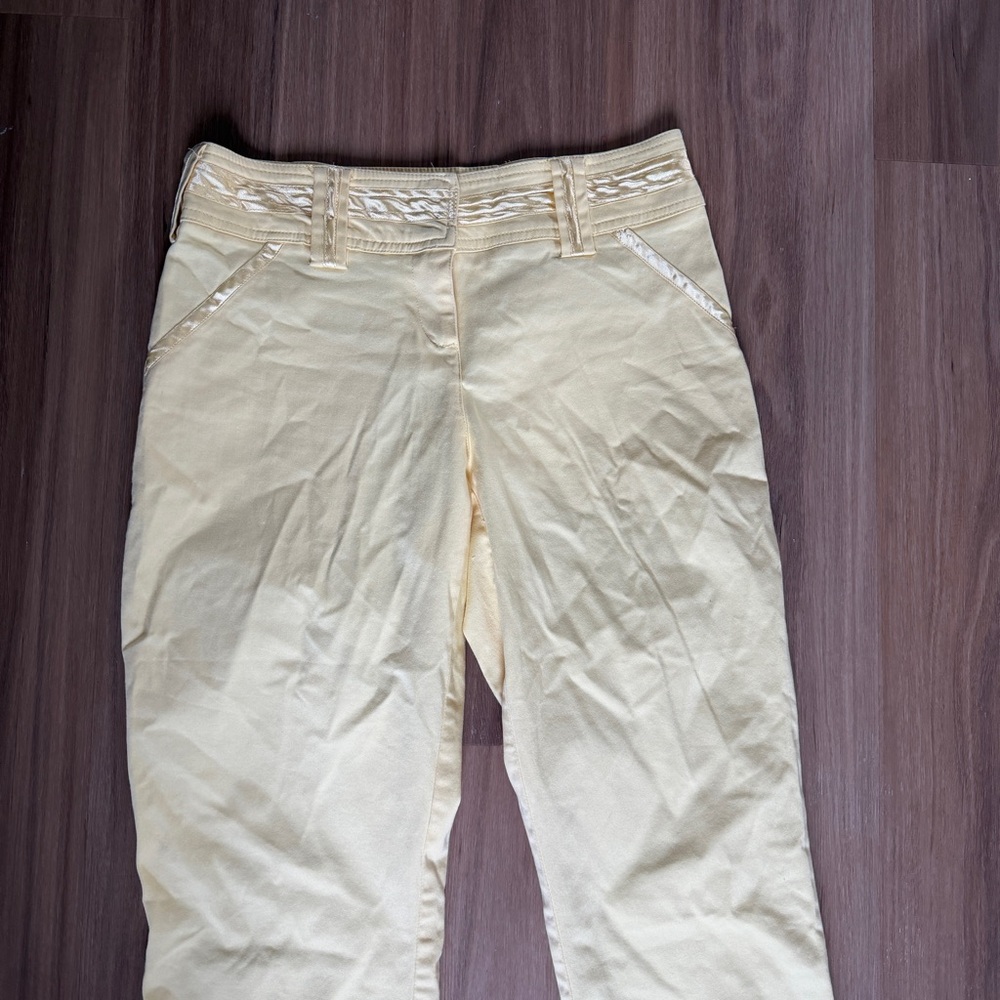 Cache Light Yellow Pants - Picture 2 of 5